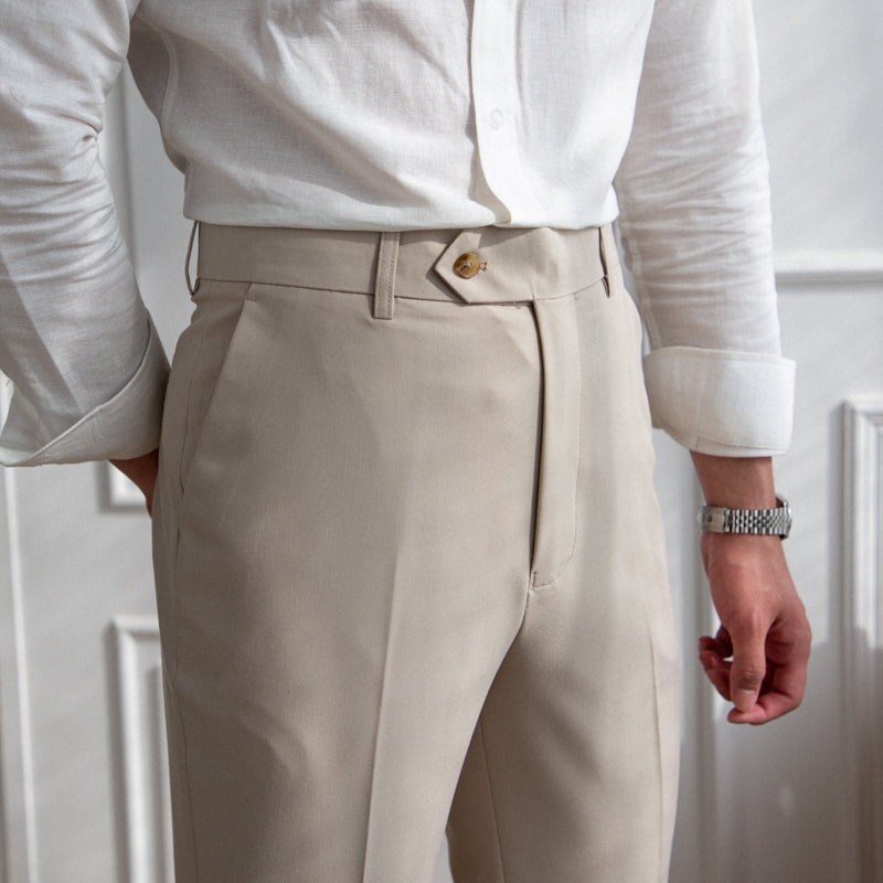 Pantaloni classici moderni casual: eleganza discreta per ogni occasione