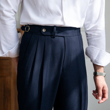 Pantaloni casual di lusso a pieghe a vita alta: stile senza tempo e vestibilità perfetta