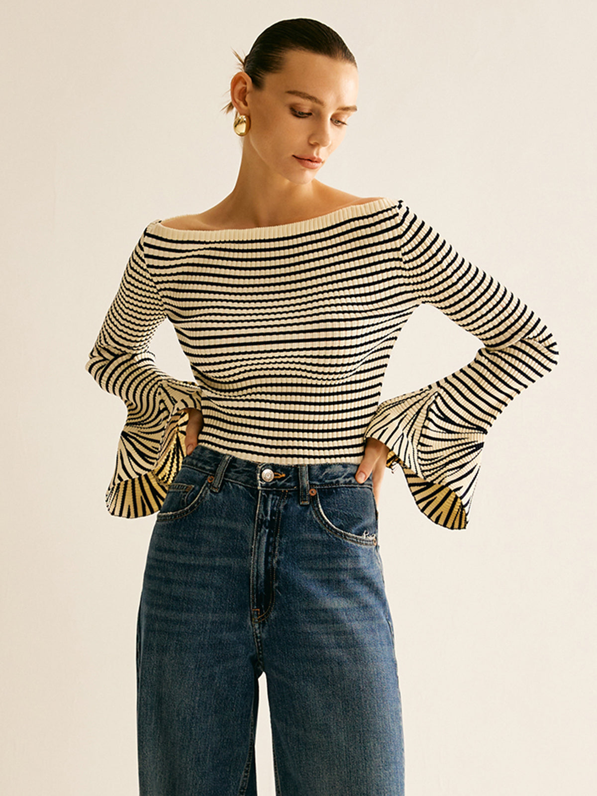 Casuals - Cold-Shoulder Striped Cardigan With Ruffle Sleeves 